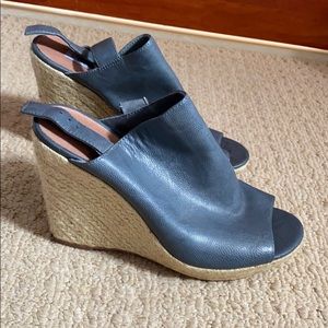 Steve Madden Espadrille Wedges Size 10